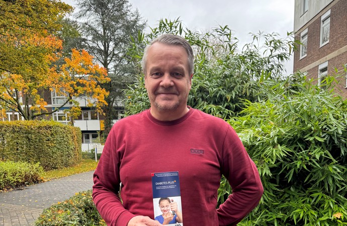 Markus Auster, Gesundheits- und Krankenpfleger in der LWL-Uniklinik Hamm, betreut als Diabetesberater die jungen Menschen in der Fachklinik.